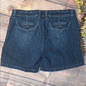 Liz Claiborne Classic Shorts